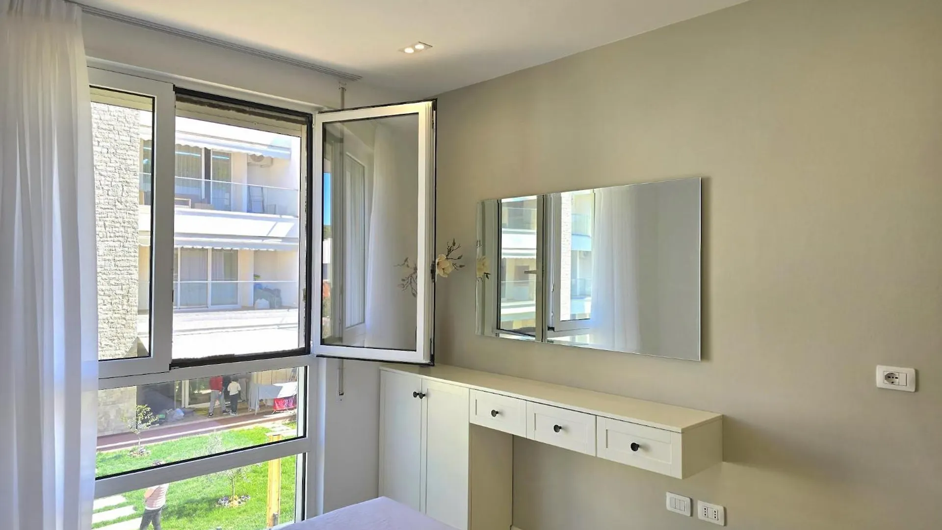 Comfortable Apartment For Six Guests Plazhi San Pietro
